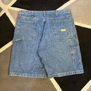 Wrangler carpenter denim shorts.
